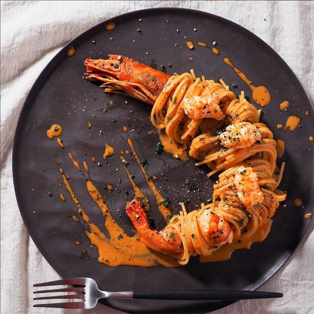 パスタ作家・Zero ichiさんの「サイエンスでアートな料理」 | オレンジ