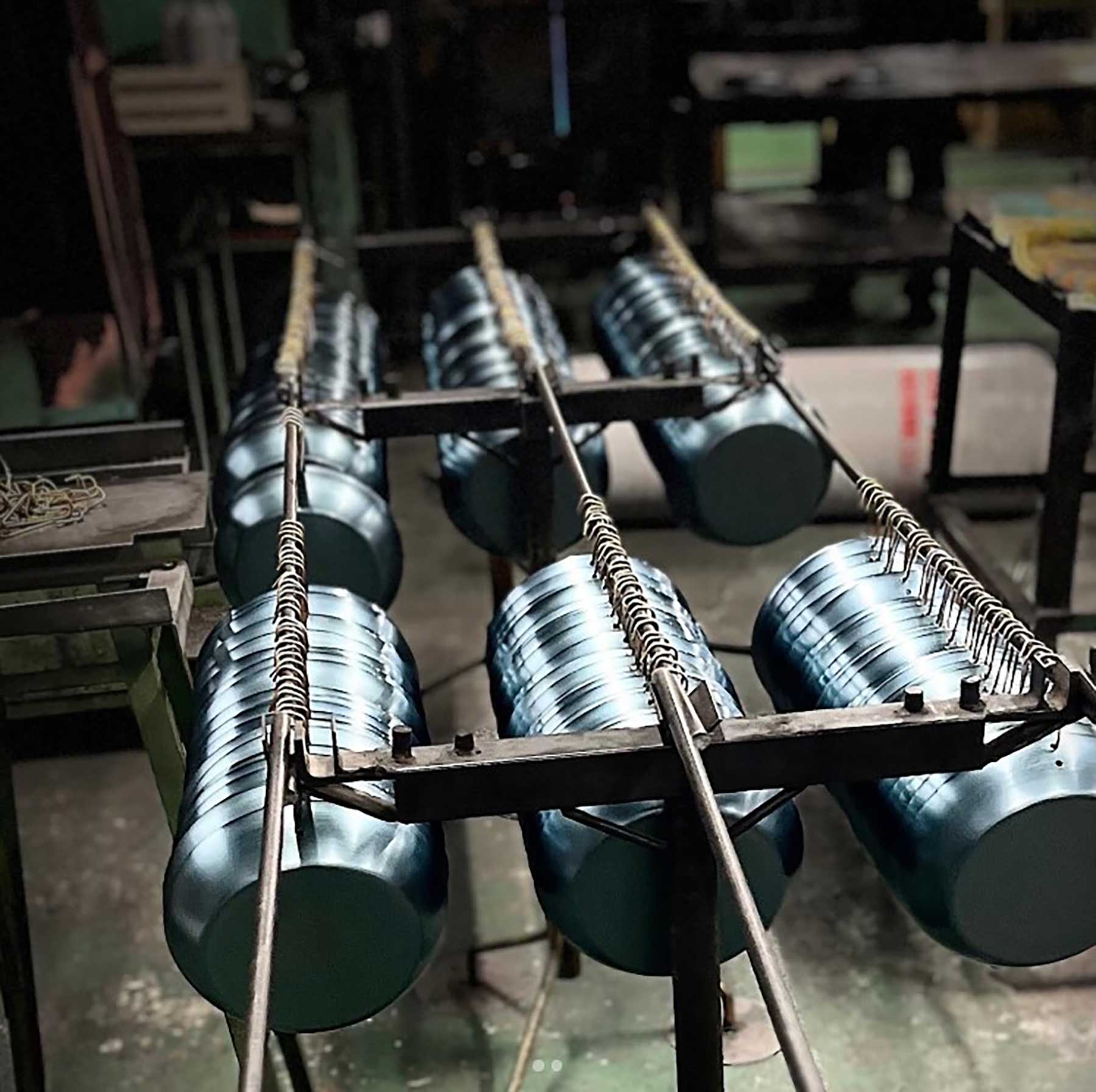 鉄フライパンを世界へ。職人技とデザインを融合する藤田金属の